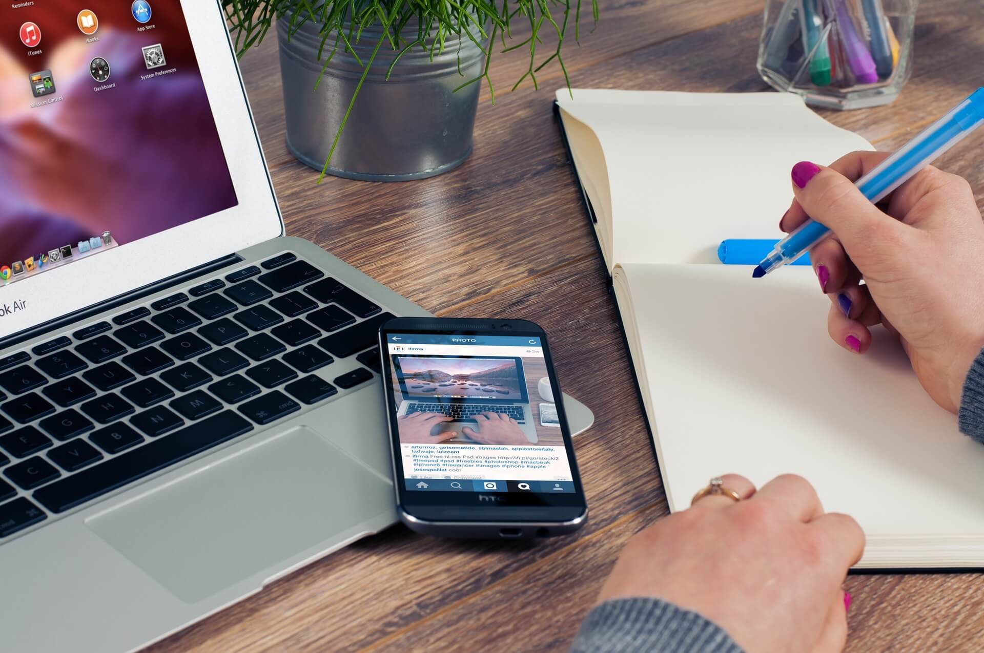 How to Find Time to Job Search