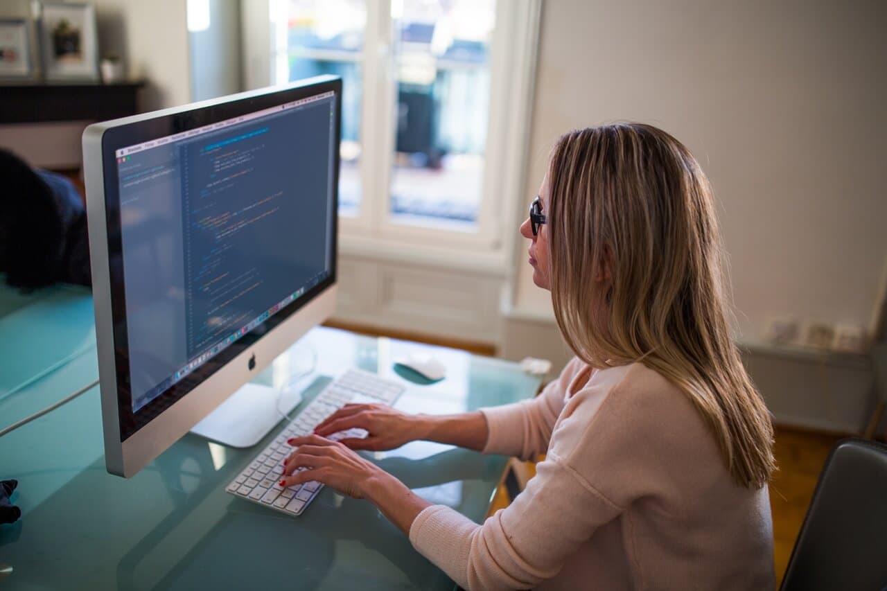 The 5 Main Reasons Why People Resist Career Changes