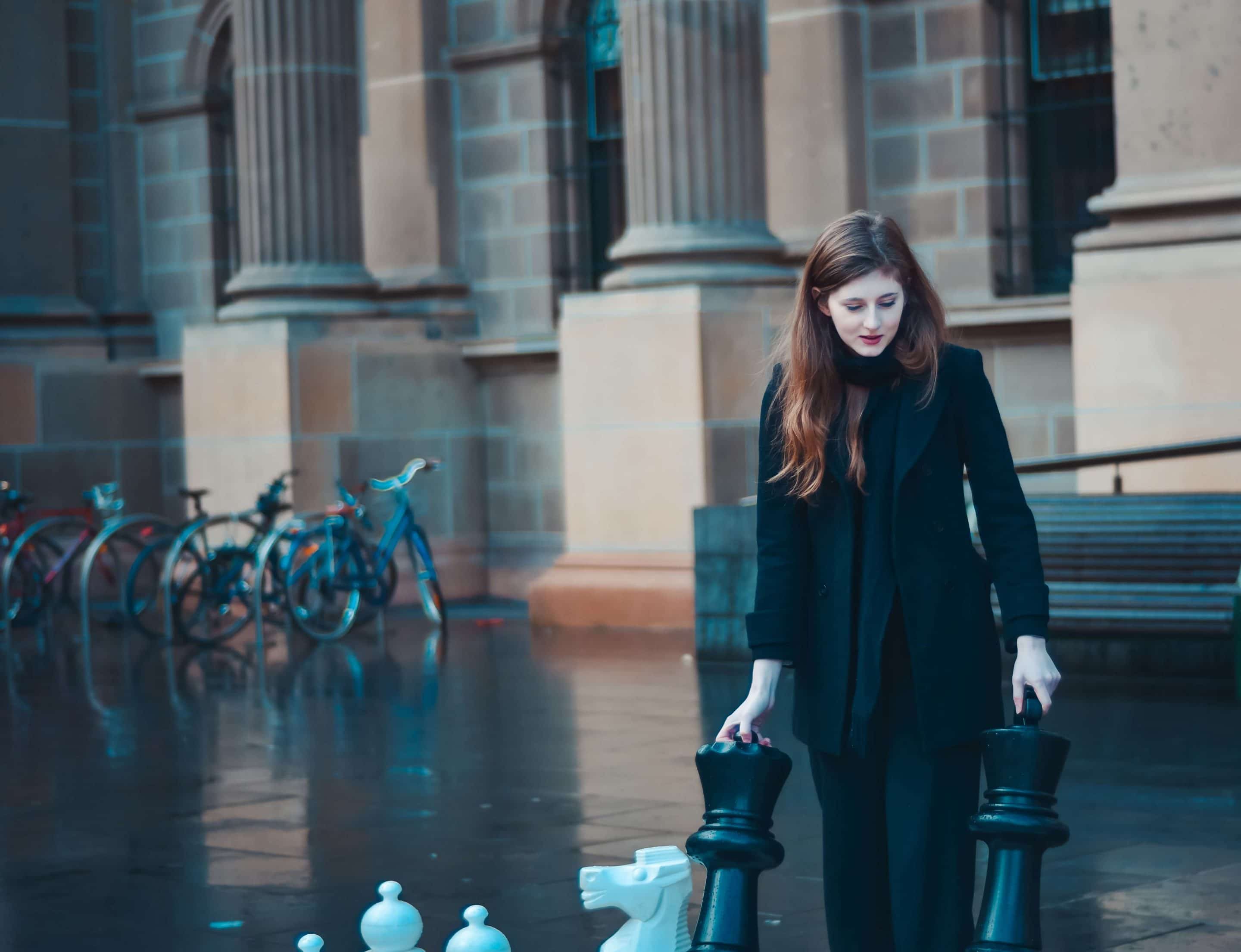 6 Tips for Choosing a Comfortable but Sophisticated Work Style
