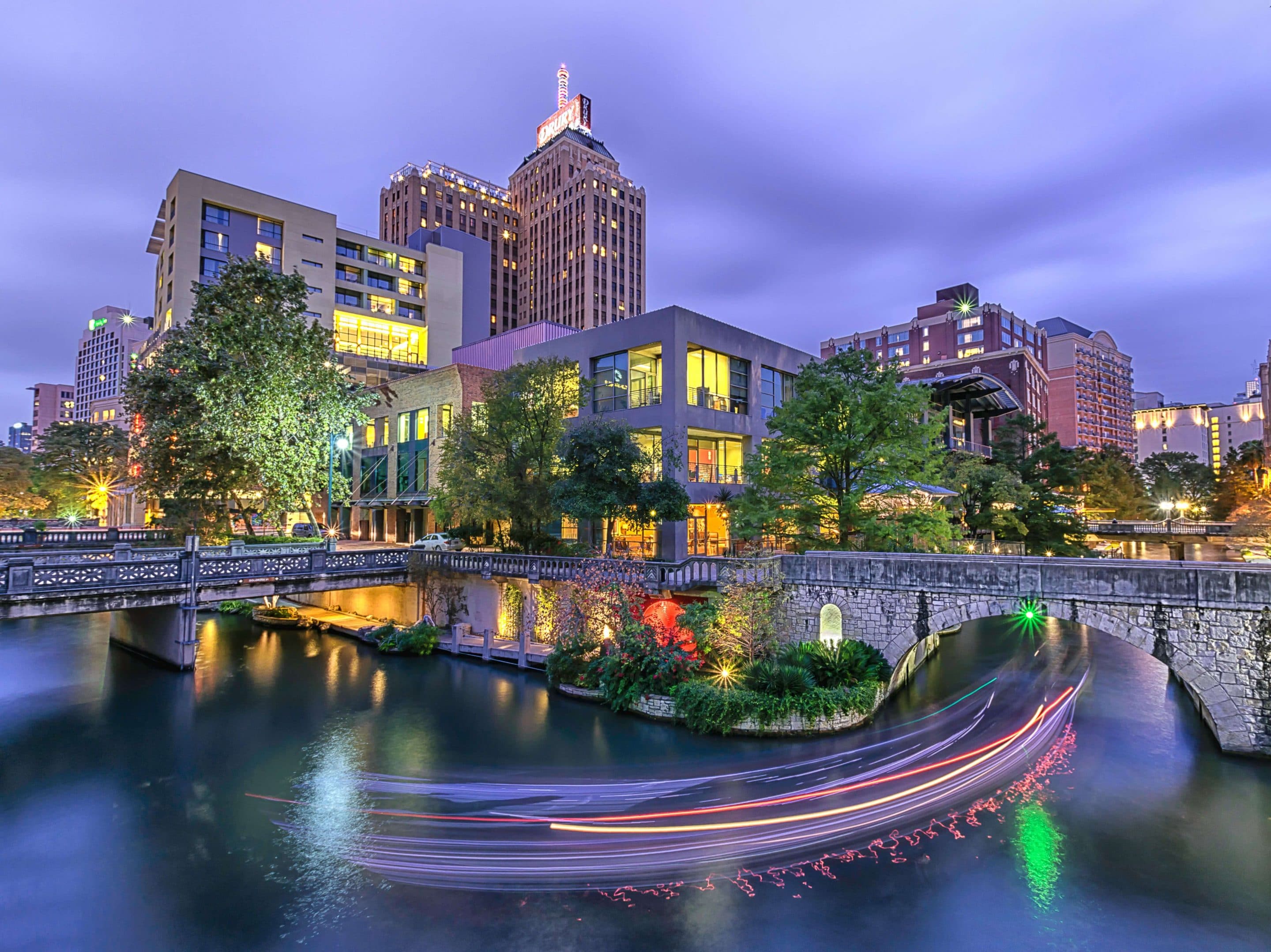 The Best Sights to See in the 5 Cities Most Visited for Work Travel