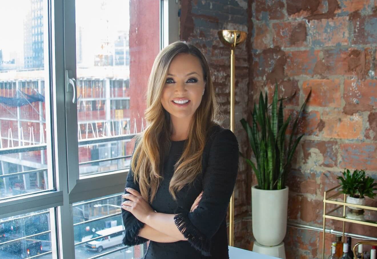 Nicole Lapin in CCG